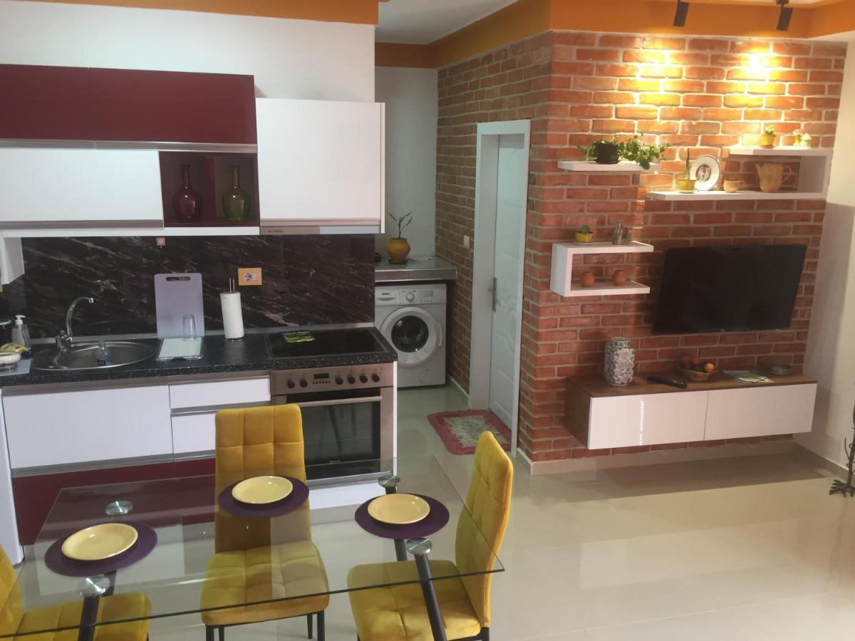 Your Apartment Pogradec Exterior photo